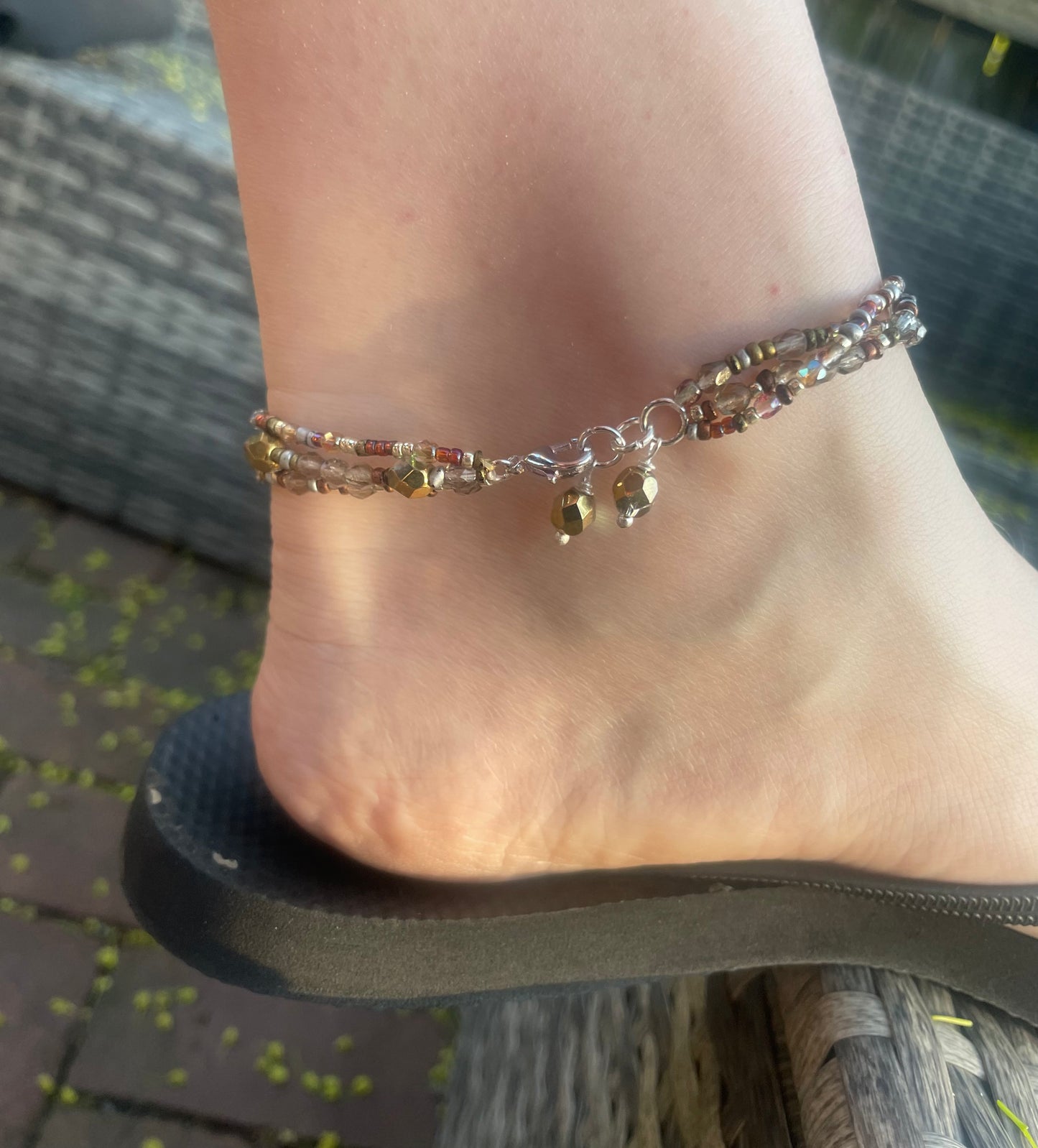 Triple beaded anklet
