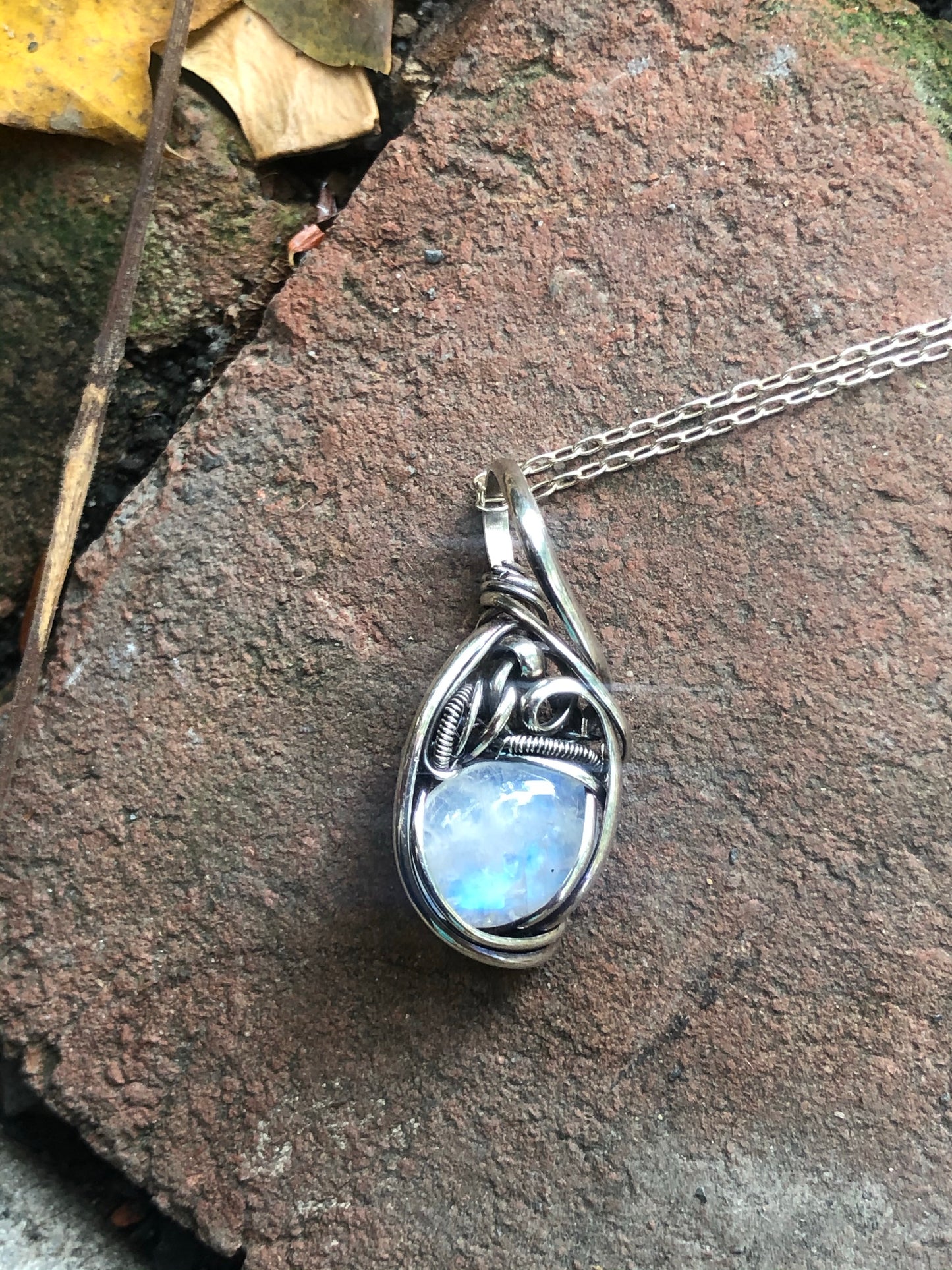 Blue Flash Moonstone Wire Wrapped pendant