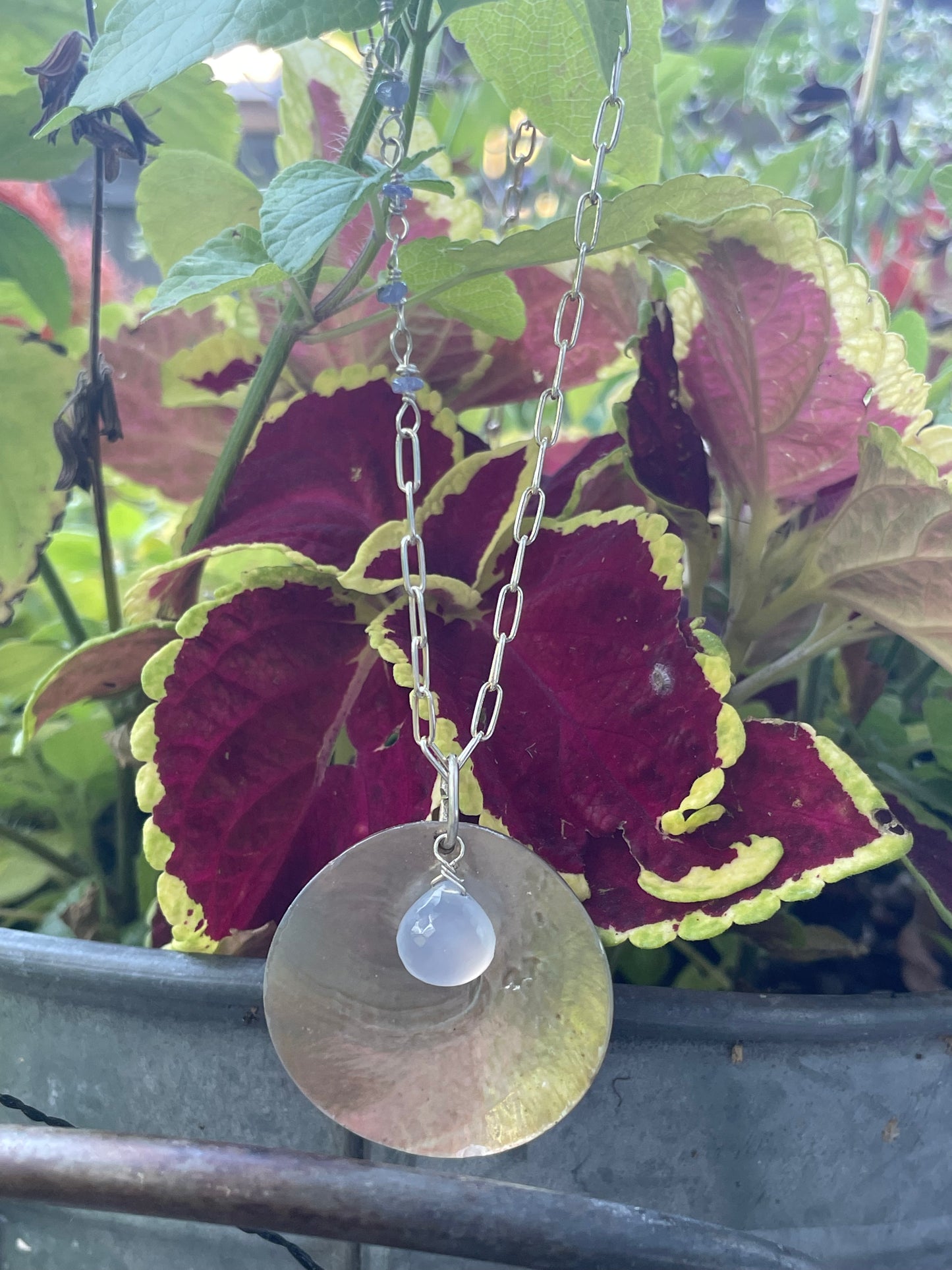 Mother of pearl chalcedony necklace