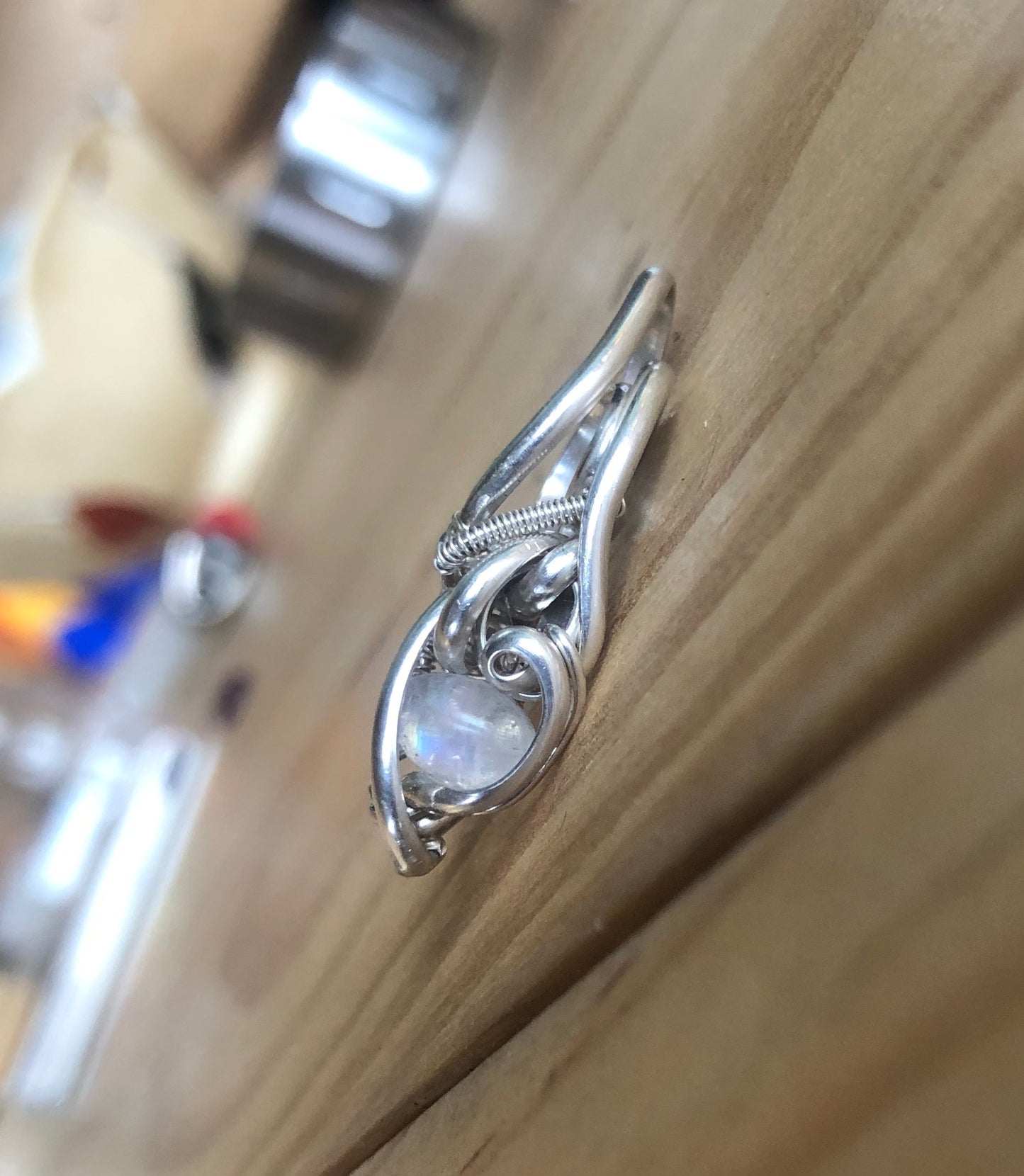 Mini moonstone