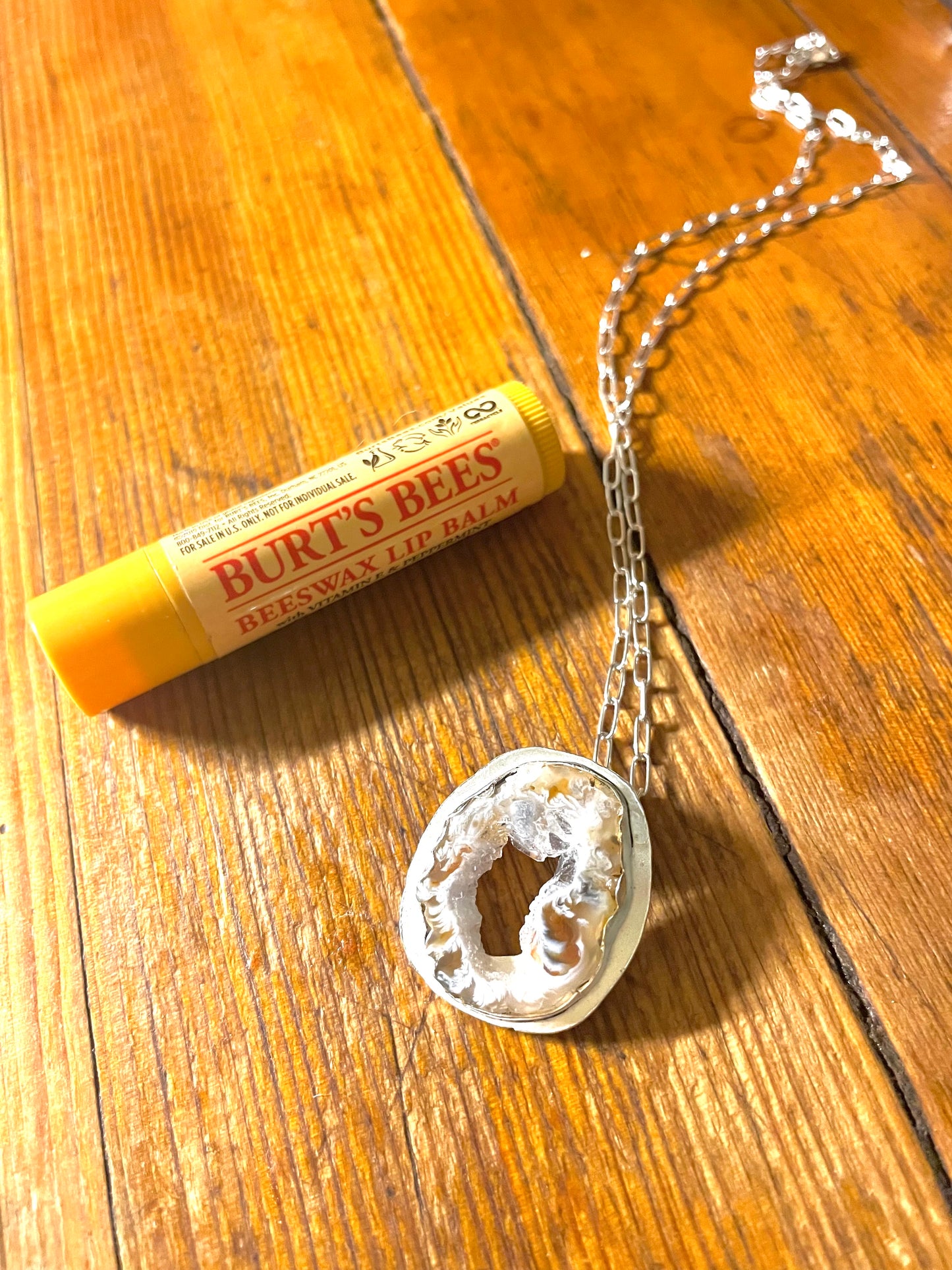Oco geode bezel set necklace