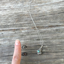 Load image into Gallery viewer, Mini Turquoise wire wrap
