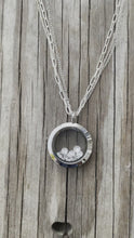 Load and play video in Gallery viewer, Gemstone locket with tri-chain handmade

