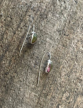Load image into Gallery viewer, Watermelon Tourmaline threader earrings
