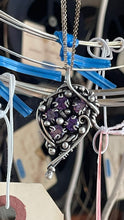 Load image into Gallery viewer, Purple wire wrap
