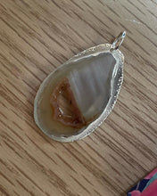 Load image into Gallery viewer, Geode necklace
