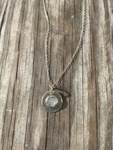 Load image into Gallery viewer, Geode Medallion Necklace
