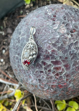 Load image into Gallery viewer, Crystal mini wire wrap
